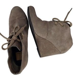 Dolce Vita Women's Leather Wedge Ankle Boot; Size 7.5
